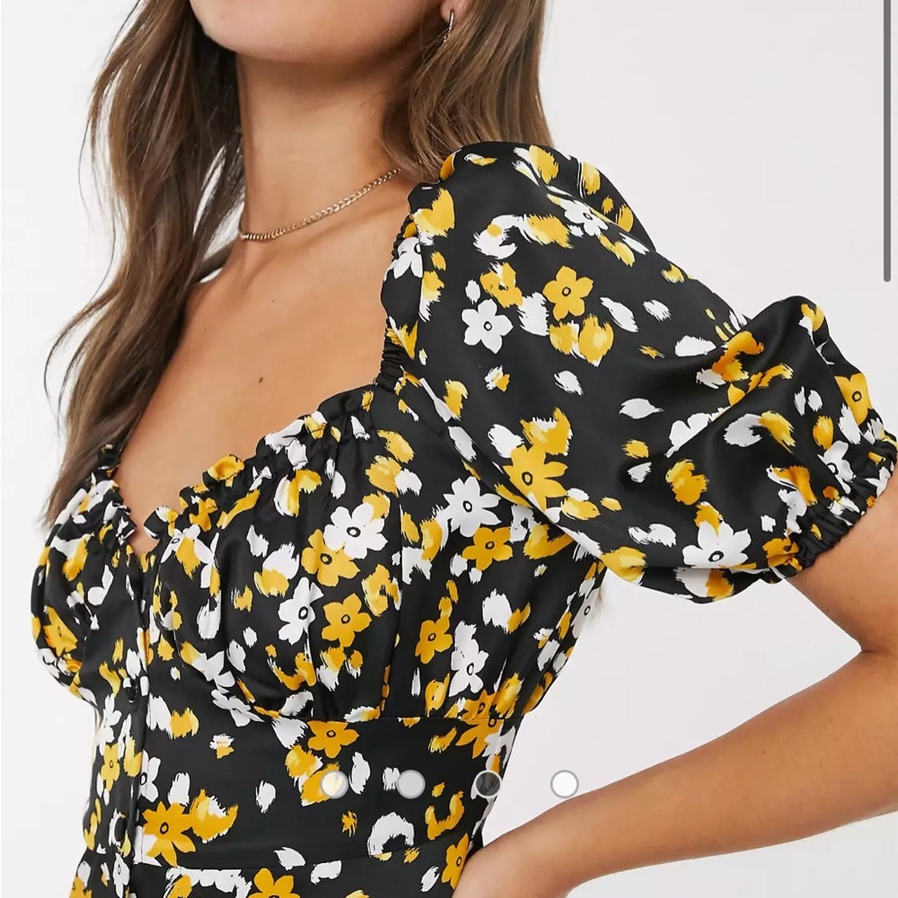 ASOS DESIGN button through maxi tea dress in floral animal print - Picture 3 of 7